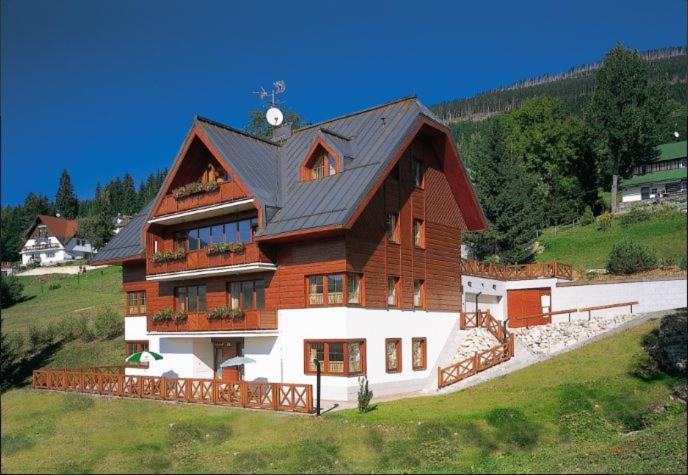 Pension Kubu Apartment 4 Samostatny Byt S Kuchyni Špindlerŭv Mlýn Buitenkant foto